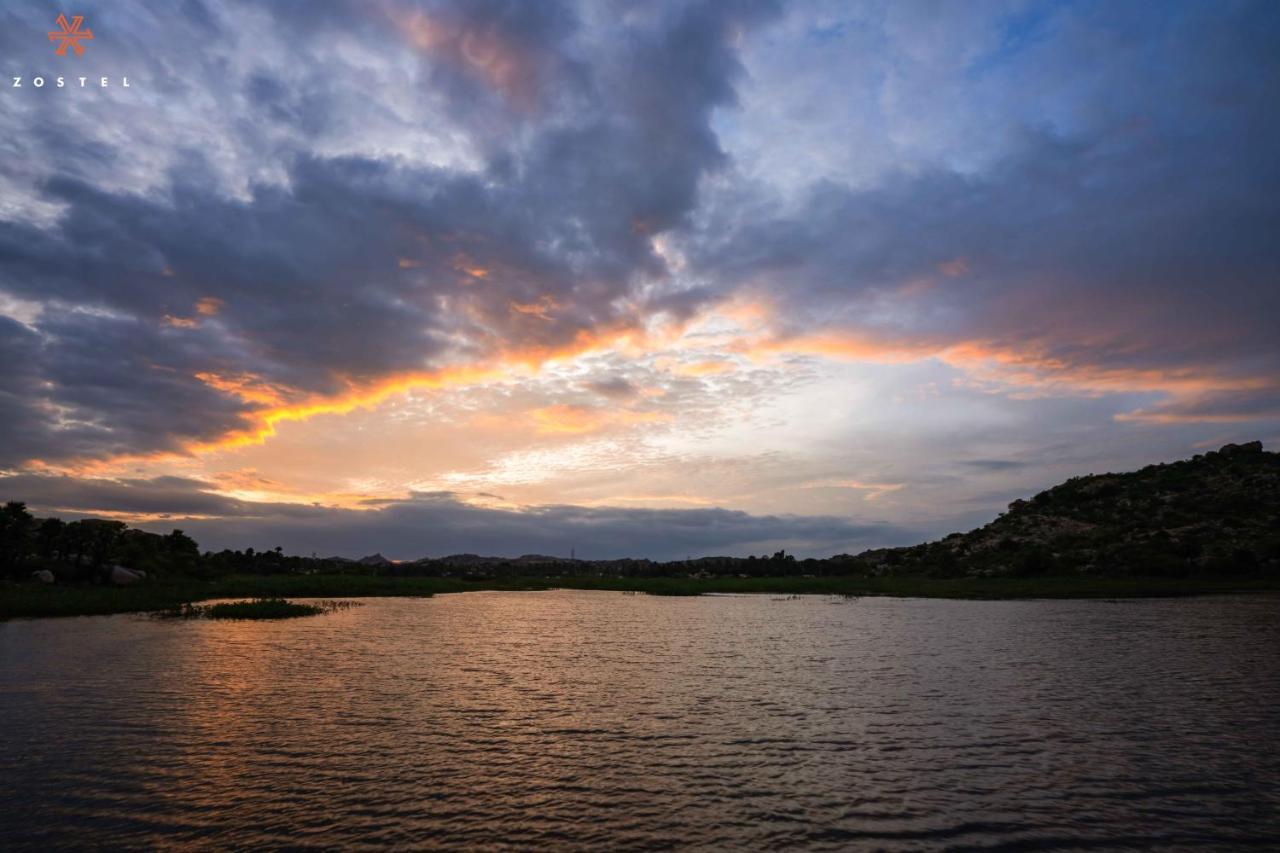 Zostel Hampi Hostel ภายนอก รูปภาพ