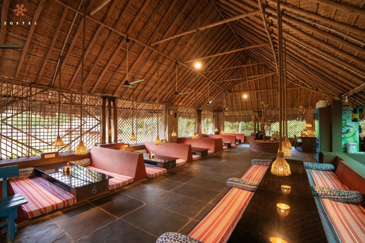 Zostel Hampi Hostel ภายนอก รูปภาพ