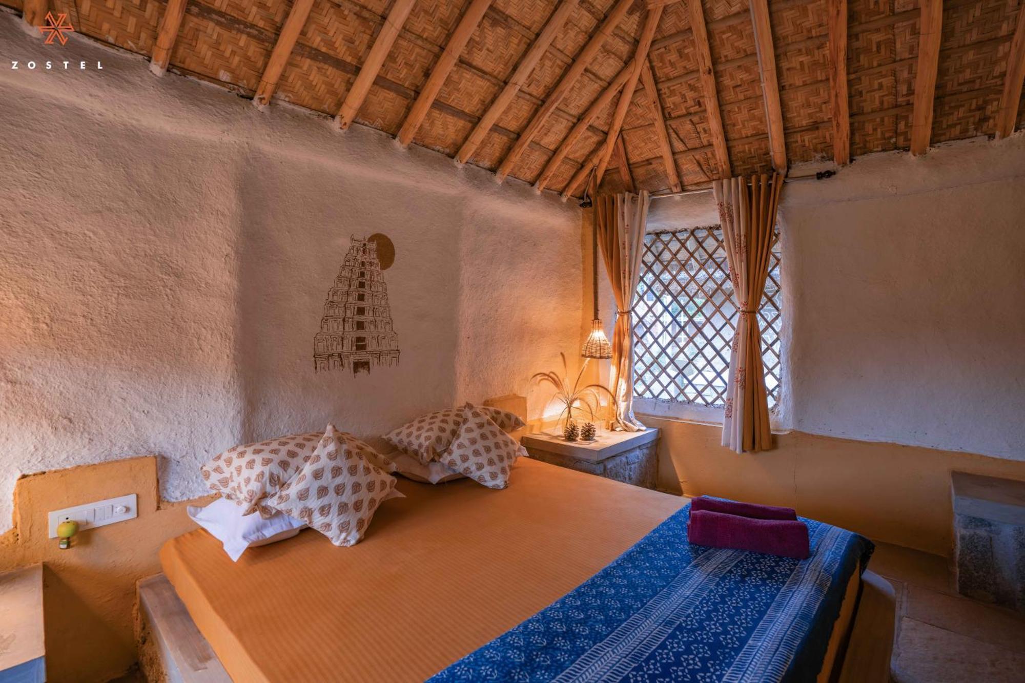 Zostel Hampi Hostel ภายนอก รูปภาพ