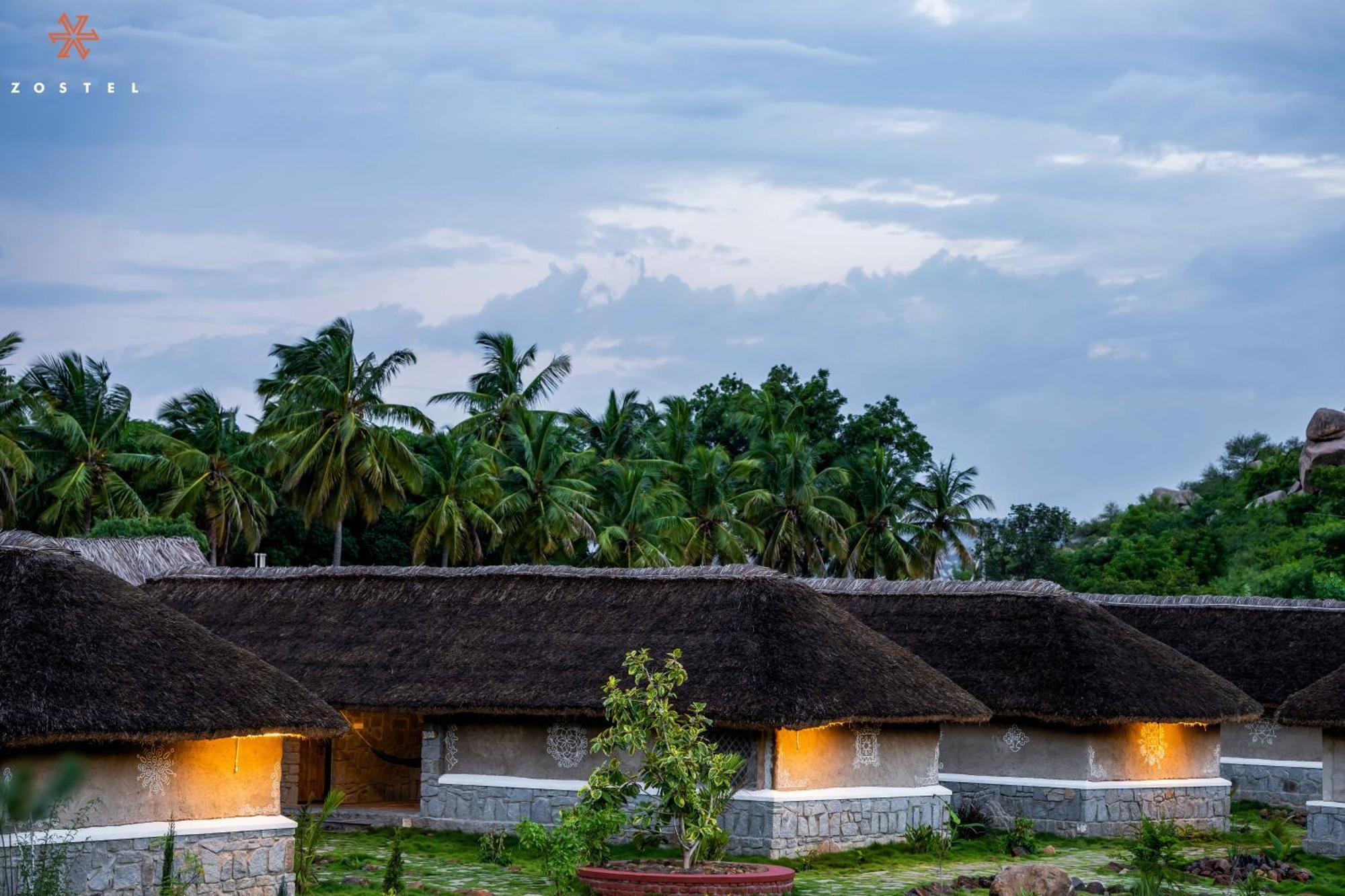 Zostel Hampi Hostel ภายนอก รูปภาพ