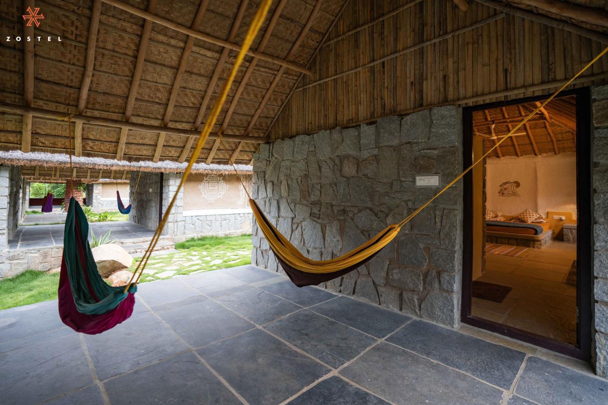 Zostel Hampi Hostel ภายนอก รูปภาพ